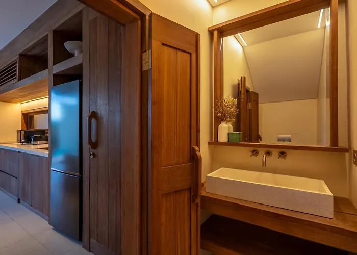 Villa The Cube By Betterplace Canggu (Bali)